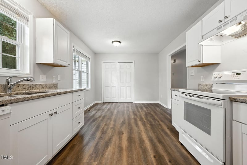 1112 Amber Acres Ln, Knightdale, NC 27545