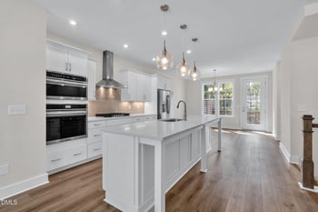 1112 Blackthorn Ln, Durham, NC 27703