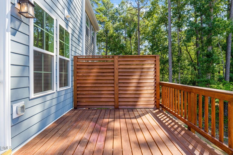 1112 Blackthorn Ln, Durham, NC 27703