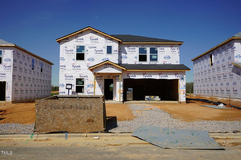 1112 Landen Creek Ln, Zebulon, NC 27597