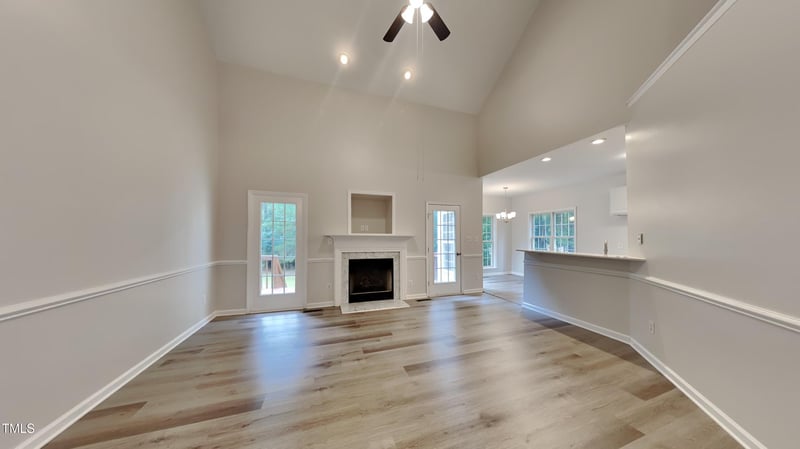 1112 Minnie Dr, Raleigh, NC 27603