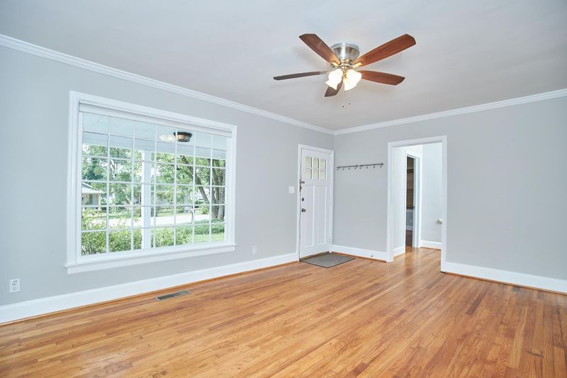 1112 W Murray Ave, Durham, NC 27704