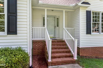1112 Newberry Dr, Mebane, NC 27302