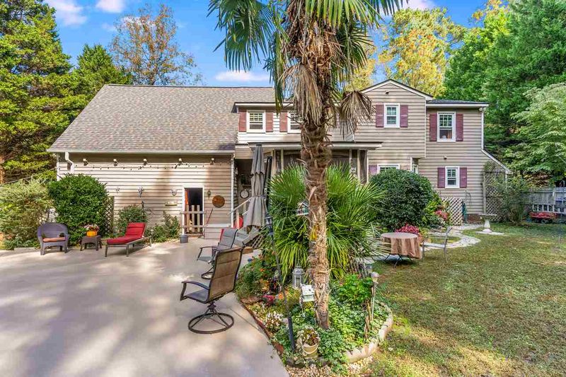 1112 Pine Trl, Clayton, NC 27520