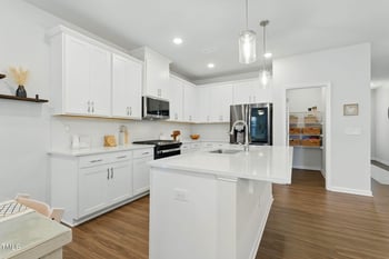 1112 Prewitt Ranch Dr, Holly Springs, NC 27540