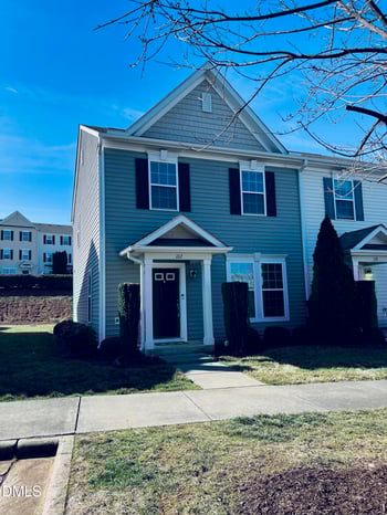 1112 Renewal Pl, Raleigh, NC 27603