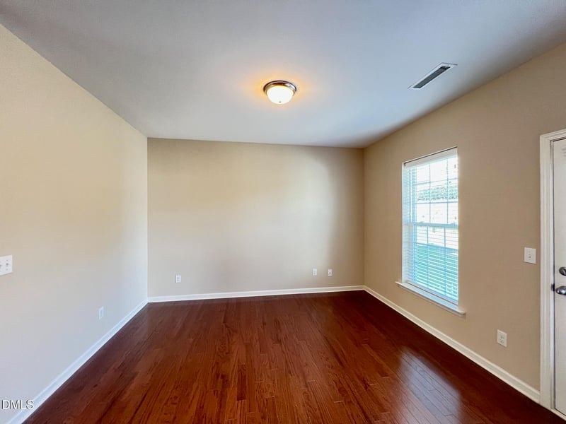 1112 Renewal Pl, Raleigh, NC 27603
