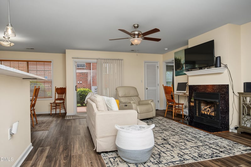 1112 Renshaw Ct, Cary, NC 27518