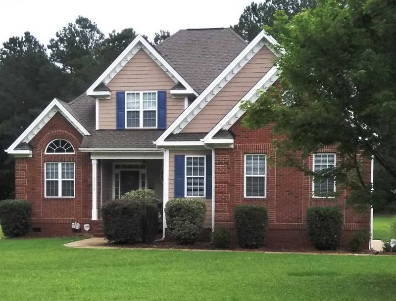1112 Swift Creek Dr, Clayton, NC 27520