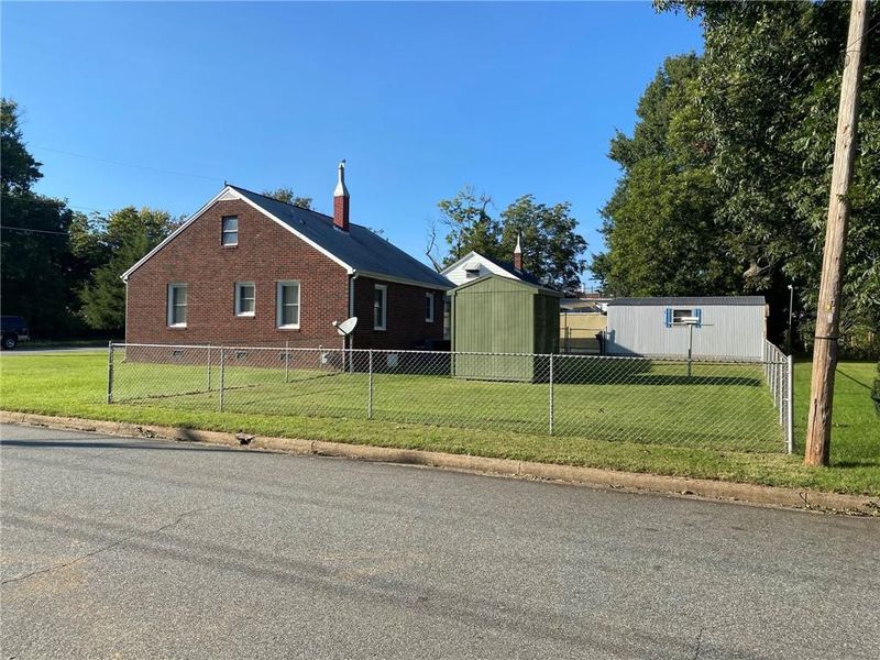1112 Welch, Burlington, NC 27217