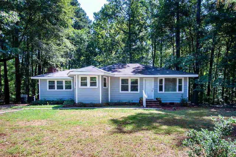 11124 Crestmont Dr, Raleigh, NC 27613