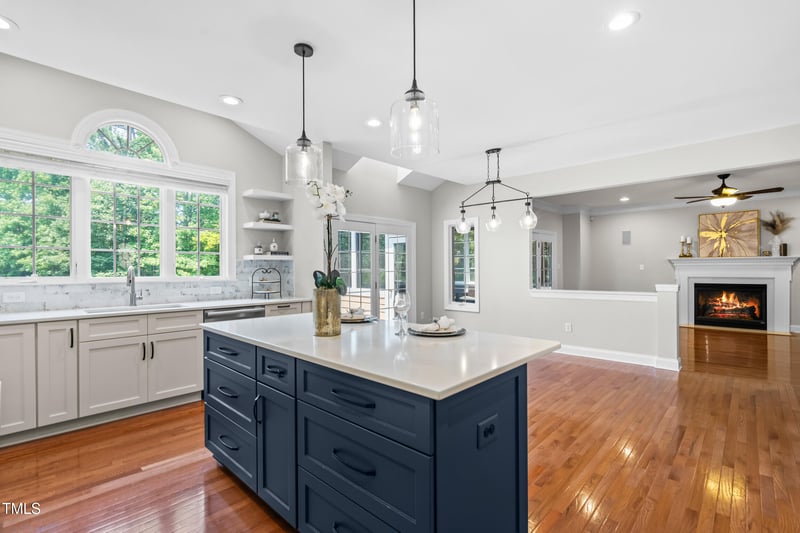 11124 Penderwood Ct, Raleigh, NC 27617