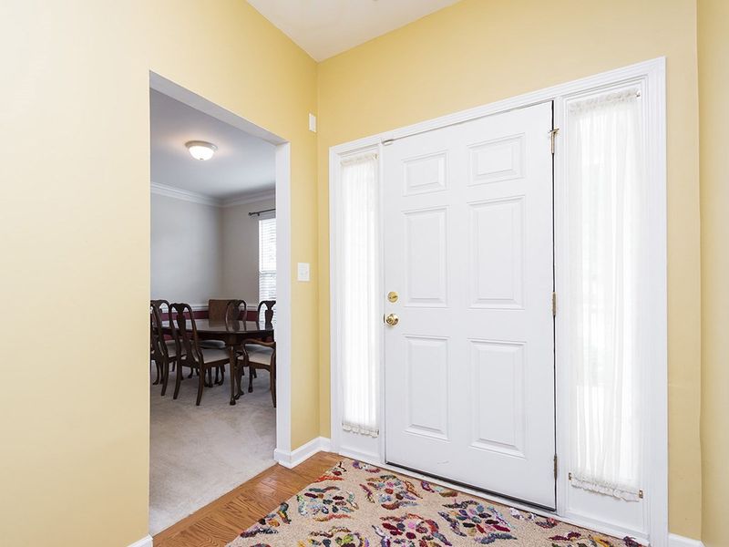 1113 Augusta Dr, Mebane, NC 27302