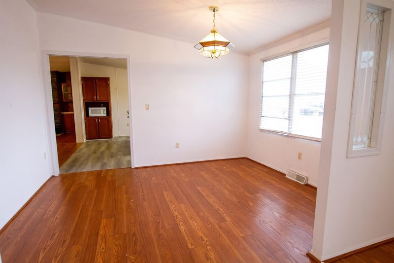 1113 Clear Cir, Wendell, NC 27591