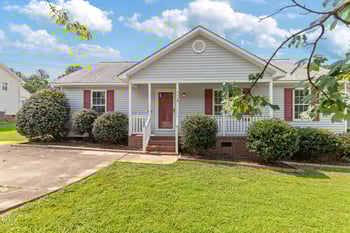 1113 Curtiss Dr, Garner, NC 27529