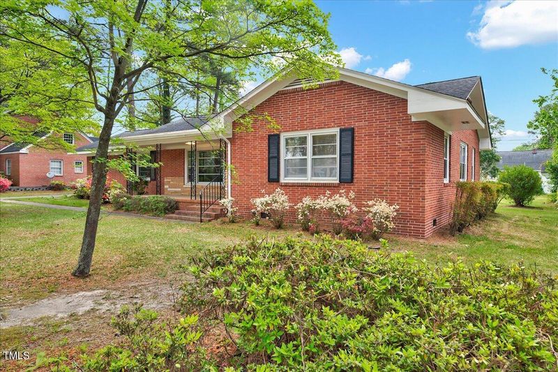 1113 S First St, Smithfield, NC 27577
