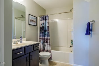 1113 Flip Trl, Cary, NC 27513