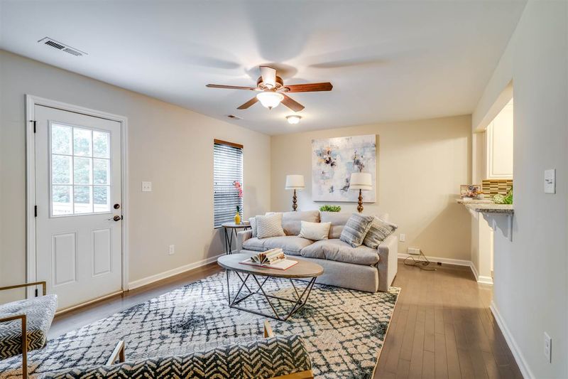 1113 Gatling St, Raleigh, NC 27610