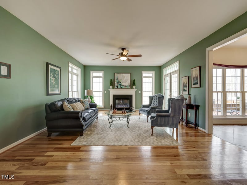 1113 Hardscrabble Dr, Hillsborough, NC 27278