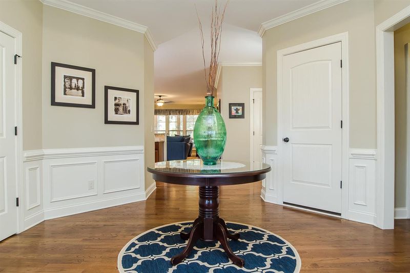 1113 Heritage Knoll Dr, Wake Forest, NC 27587