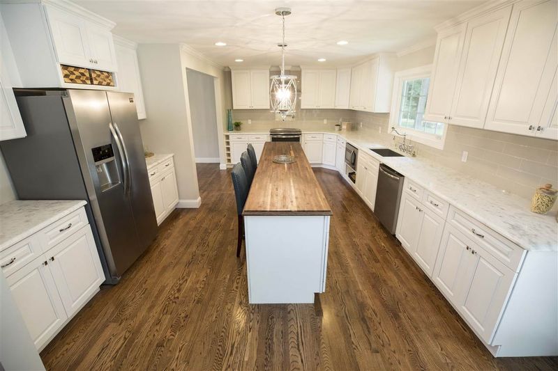 1113 Kimberly Dr, Raleigh, NC 27609