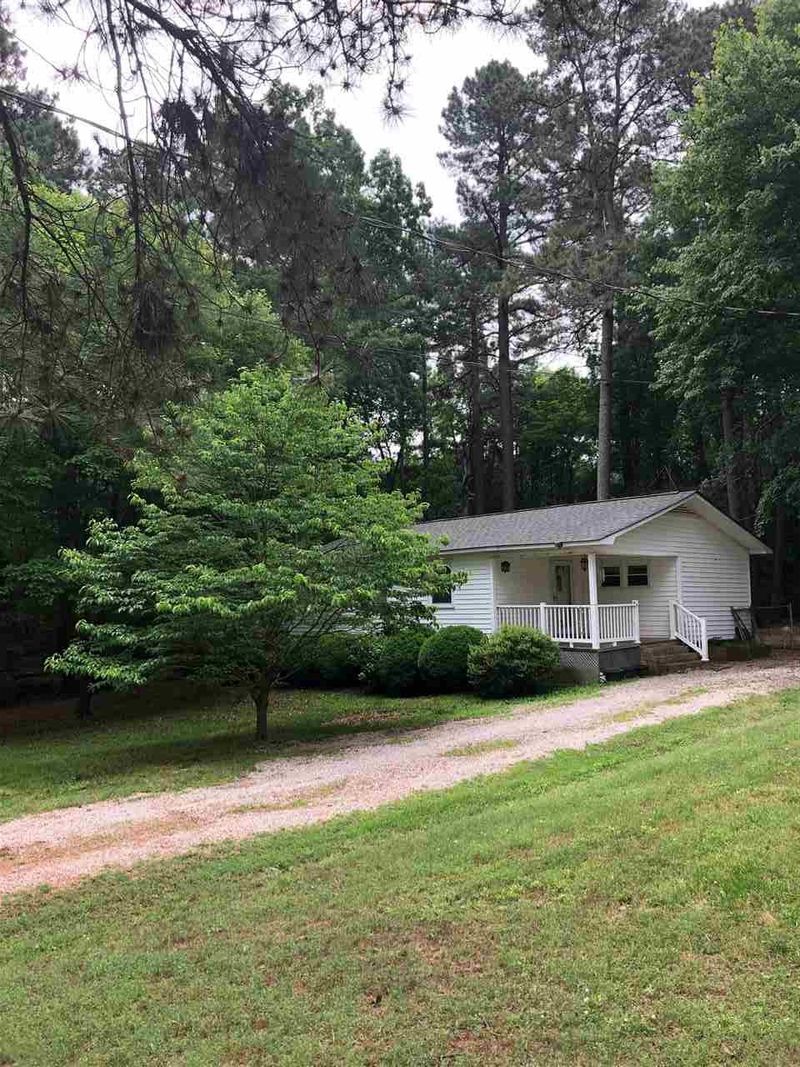 1113 Mockingbird Ln, Durham, NC 27703