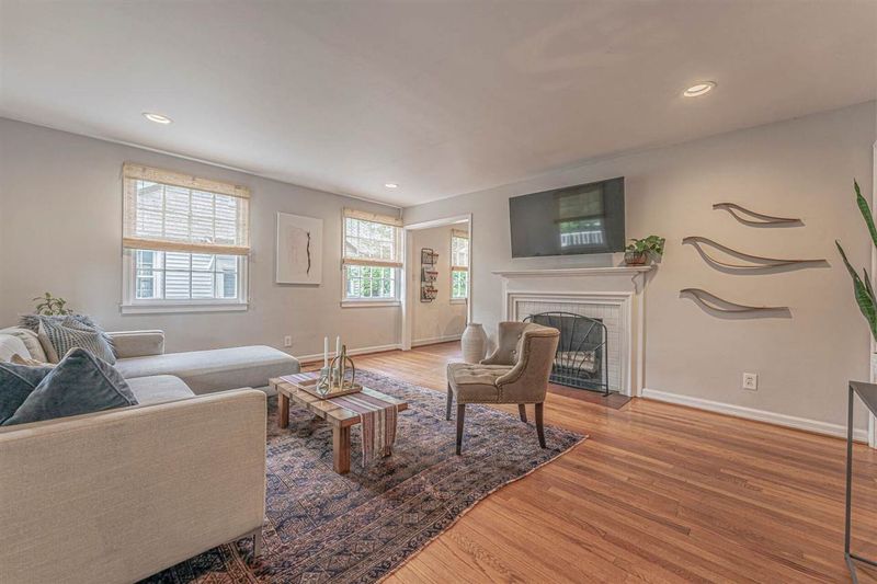 1113 Norris St, Raleigh, NC 27604