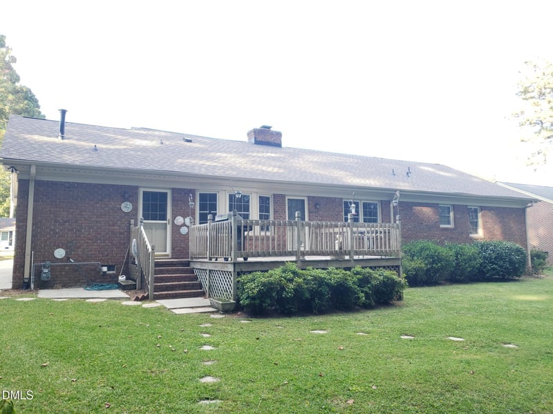 1113 Parkside Dr, Wilson, NC 27896