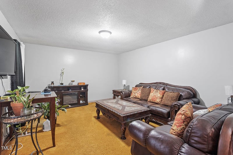 1113 Pete Smith Rd, Louisburg, NC 27549