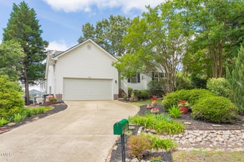1113 Pilton Pl, Raleigh, NC 27604