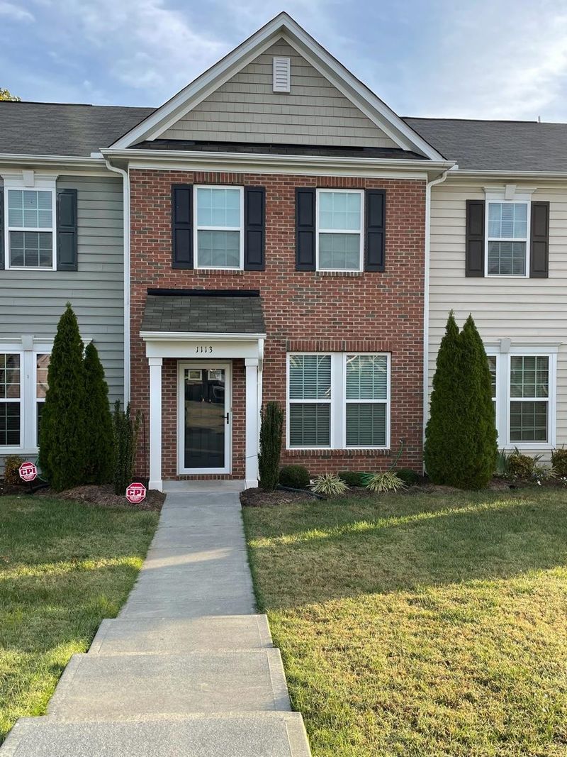 1113 Renewal Pl, Raleigh, NC 27603
