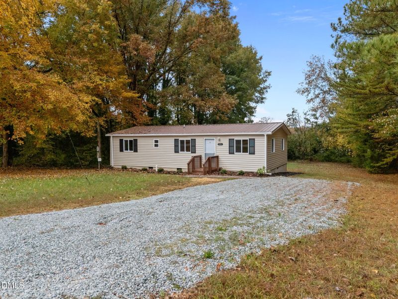 1113 Shelton Rd, Roxboro, NC 27573