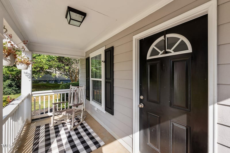 1113 S Third St, Mebane, NC 27302