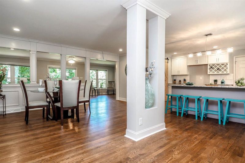 1113 Winona Dr, Raleigh, NC 27609