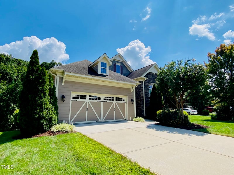 11137 Bayberry Hills Dr, Raleigh, NC 27617