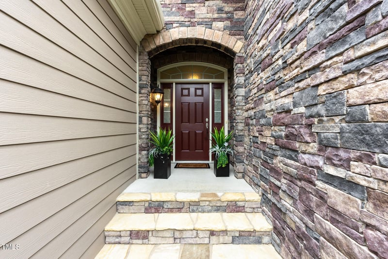 11137 Bayberry Hills Dr, Raleigh, NC 27617