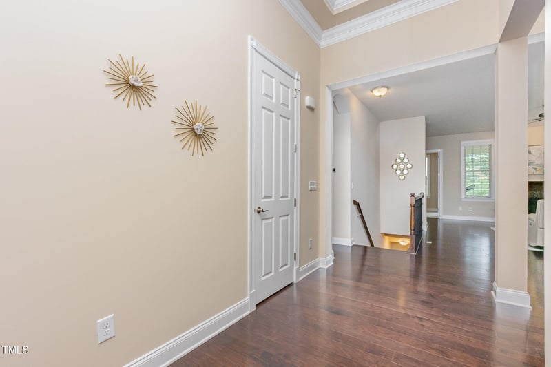 11137 Bayberry Hills Dr, Raleigh, NC 27617