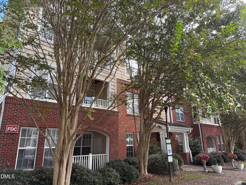 1114 Arborgate Cir, Chapel Hill, NC 27514