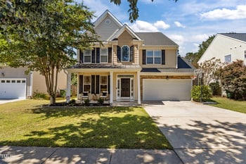 1114 Bridlemine Dr, Fuquay Varina, NC 27526