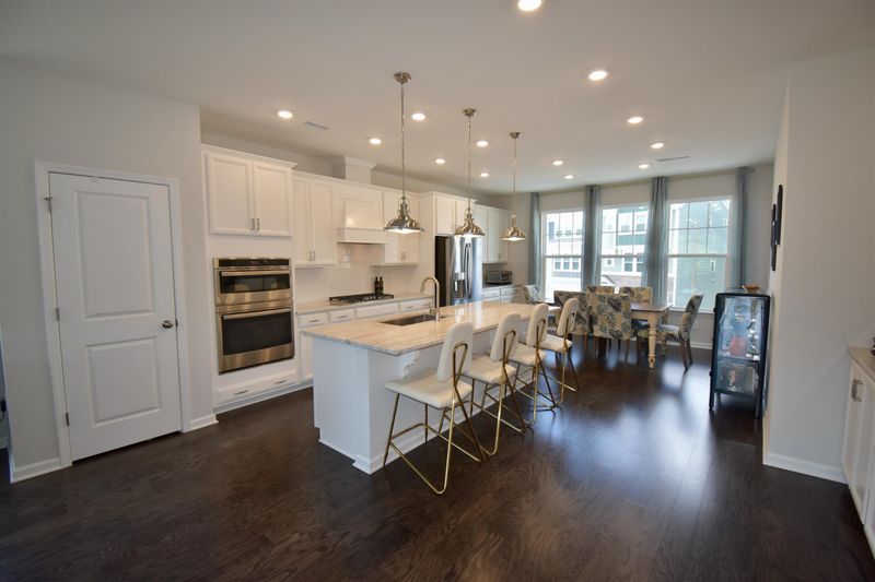 1114 Commack Dr, Durham, NC 27703