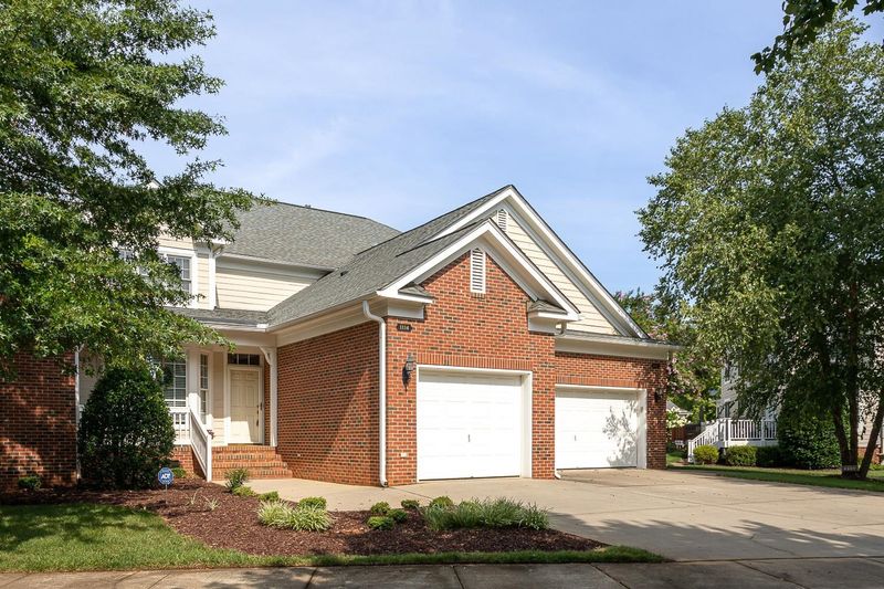 1114 Fairway Villas Dr, Wake Forest, NC 27587