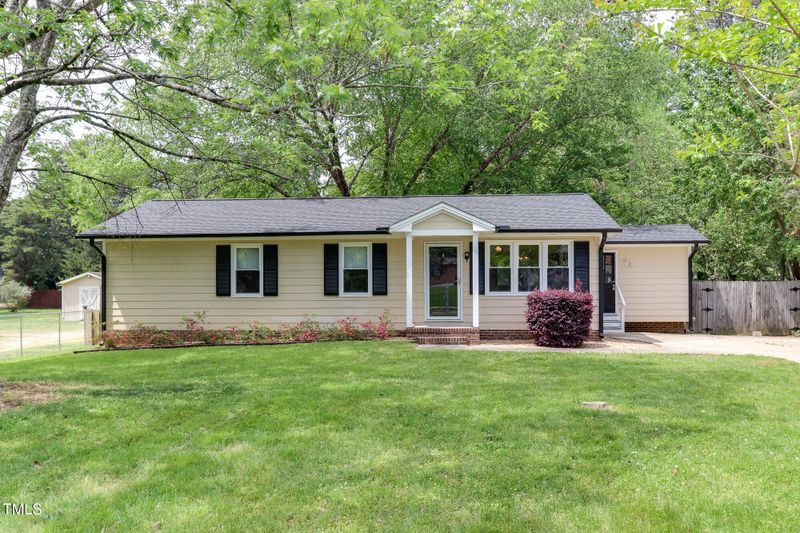 1114 Vandora Springs Rd, Garner, NC 27529