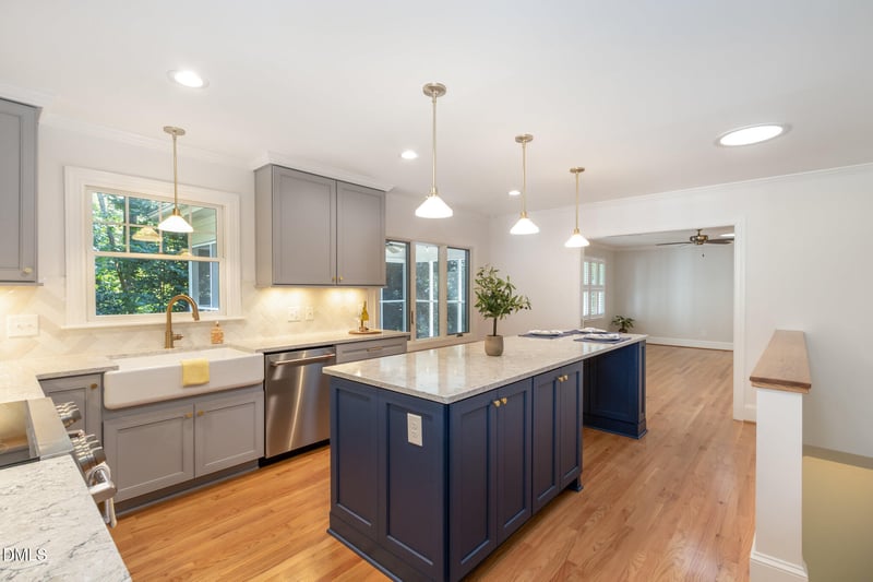 1115 Bayfield Dr, Raleigh, NC 27606