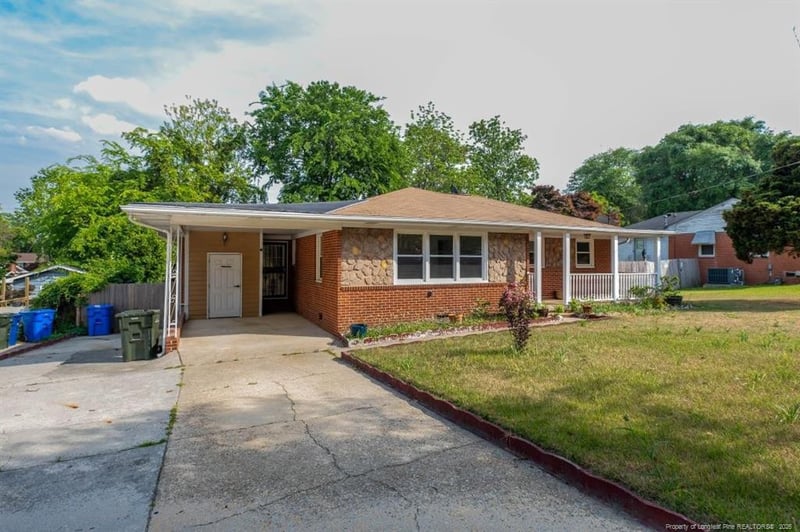 1115 Faison Ave, Fayetteville, NC 28304