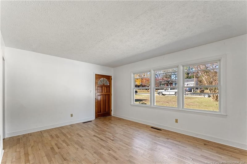 1115 Faison Ave, Fayetteville, NC 28304