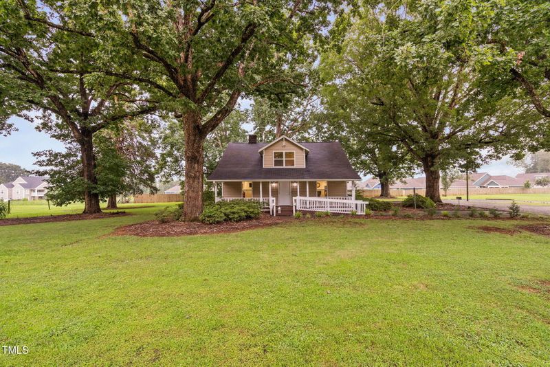 1115 S Fifth St, Mebane, NC 27302