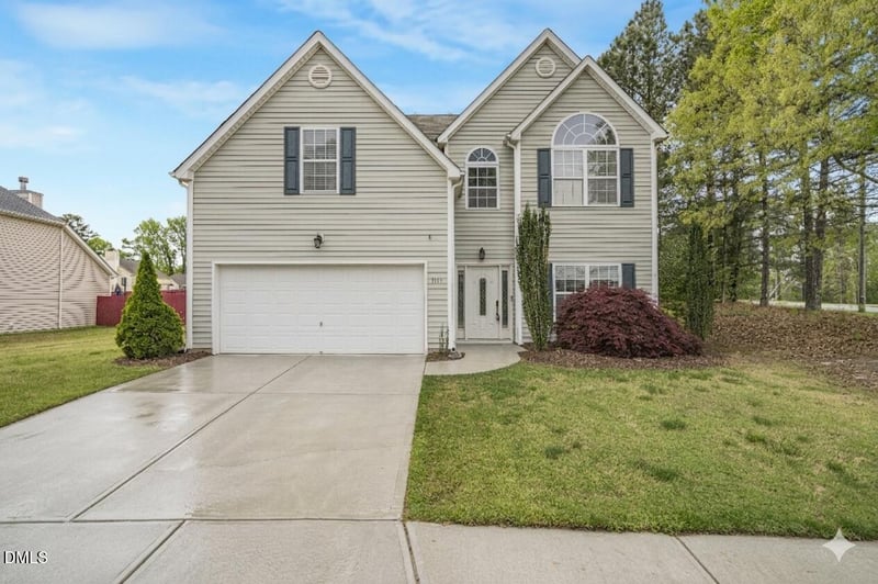 1115 Golden Crest Dr, Durham, NC 27704