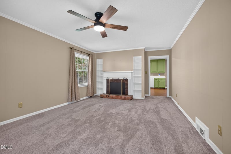 1115 E Willowbrook Dr, Burlington, NC 27215