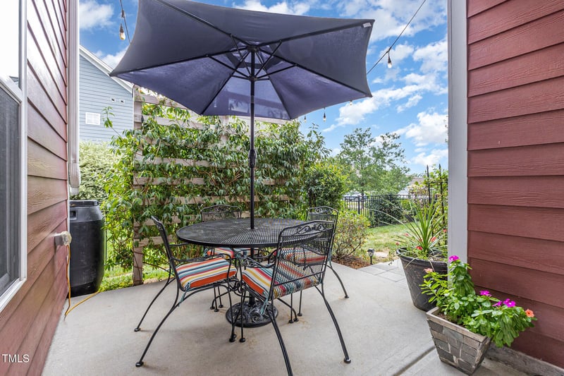1116 Crinoline Ln, Morrisville, NC 27560