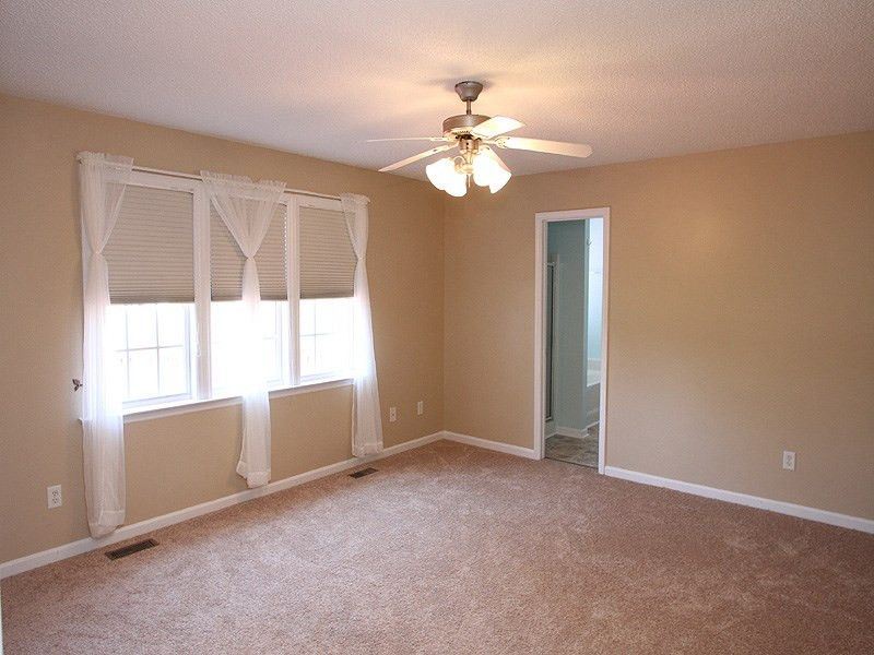 1116 Feldmen Dr, Raleigh, NC 27603